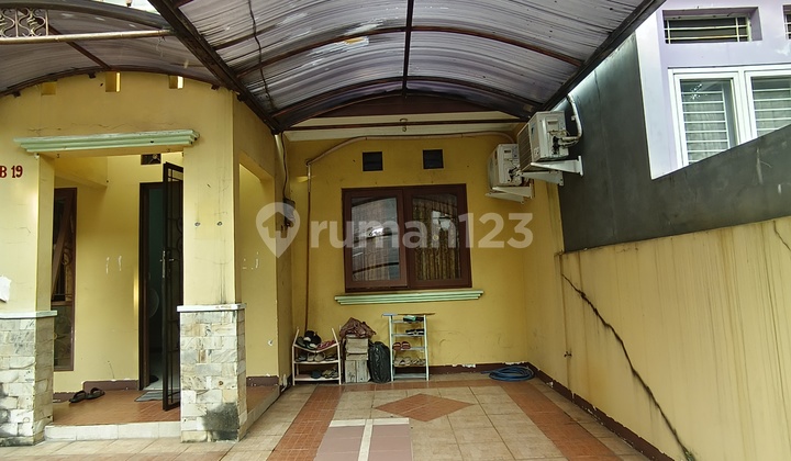 Jual Rumah 1 1/2 Lantai Siap Huni dengan Lebar 9 Meter dan Row 2 Mobil di Sunter Jakarta Utara 2