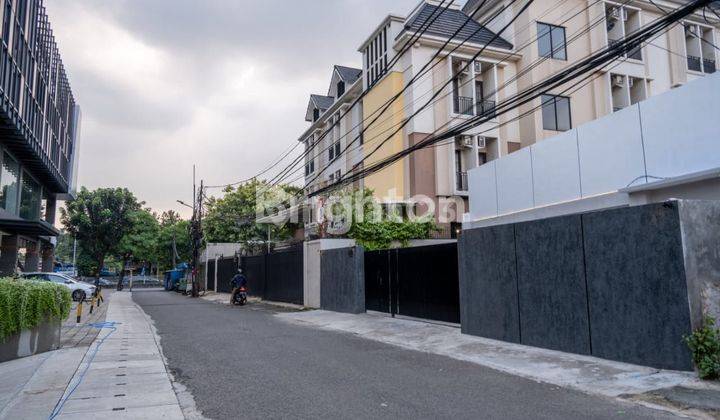 Rumah Kost dijual cepat hitung tanah saja di Jakarta Selatan 1