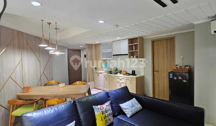 For Sale: Beautiful, Ready-to-Live, Fully Furnished Apartment in Green Central City, West Jakarta. Quick Sale.