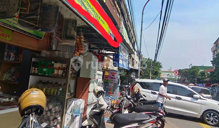 Ruko Siap Huni Sekaligus untuk Usaha dengan Lokasi Strategis Berada di Pusat Keramaian Daerah Tanah Abang Jakarta Pusat Ruko Siap Huni Sekaligus untuk Usaha dengan Lokasi Strategis Berada di Pusat Keramaian Daerah Tanah Abang Jakarta Pusat