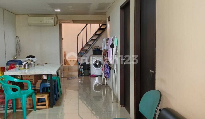 Neat Semi-Furnished House Ready to Occupy in Kelapa Gading, North Jakarta
