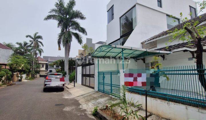Disewakan Rumah Permata Buana Jakarta Barat Bagus Dan Siap Huni  2