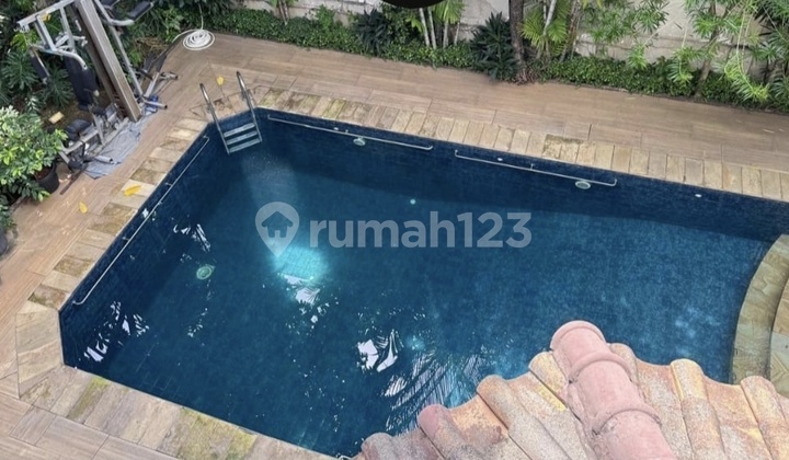 For Quick Sale: Kebayoran Baru, Selong Area House, Land 650, Building 350, Price 70 Billion Negotiable