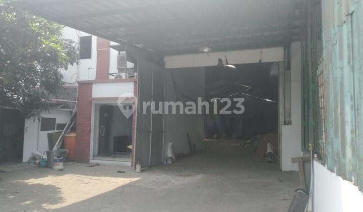 For Rent: Ready-to-Use Warehouse in Kav DPR, Cipondoh