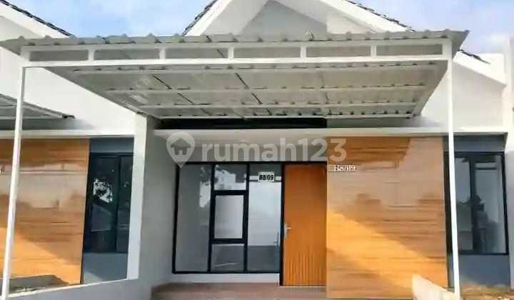 Promoranadon Commercial House Ready to Occupy, Price Reduced, Installment Flat Until Fully Paid, Location Near East Karawang Toll Exit. 2