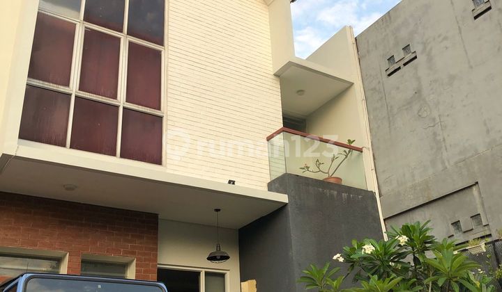 Dijual Rumah Casa Urbano Delatinos 2 Lantai 1