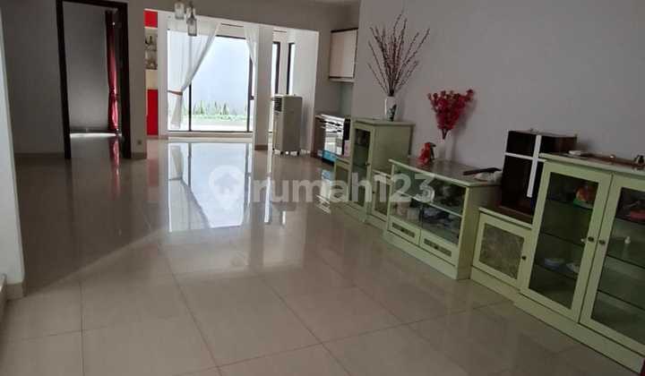 For Rent 2-Story House at The Icon Cluster Eternity Bsd For Rent 2-Story House at The Icon Cluster Eternity Bsd