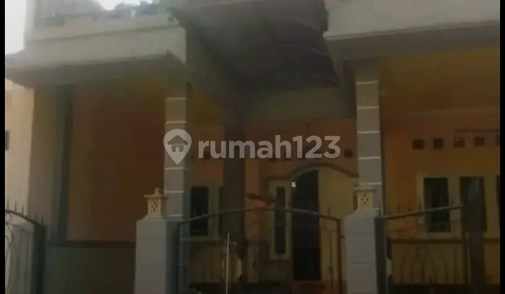 Ready-to-Occupy House Front Location in Griya Harapan Permai Bekasi West Java