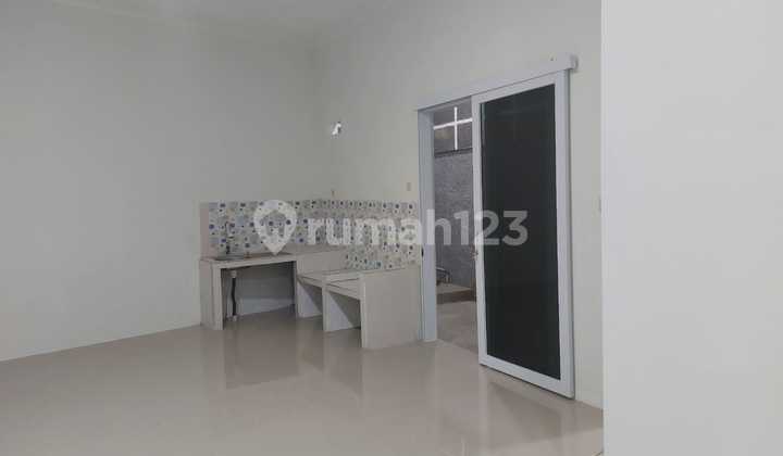 Rumah Bagus Harga Murah Di Duta Bumi Harapan Indah Bekasi Jawa Barat  2