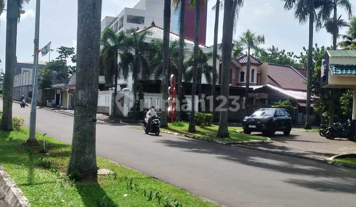 Serene and Comfortable Home in Villa Inti Persada, Pamulang, Tangerang 2