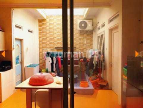 Ready-to-Live-In House in a Comfortable and Safe Environment at Aralia Cluster, Bekasi, West Java 2