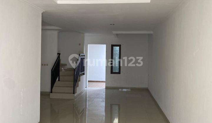 New 2-Story House Renovated Ready to Live Comfortably in Harapan Indah Bekasi 2