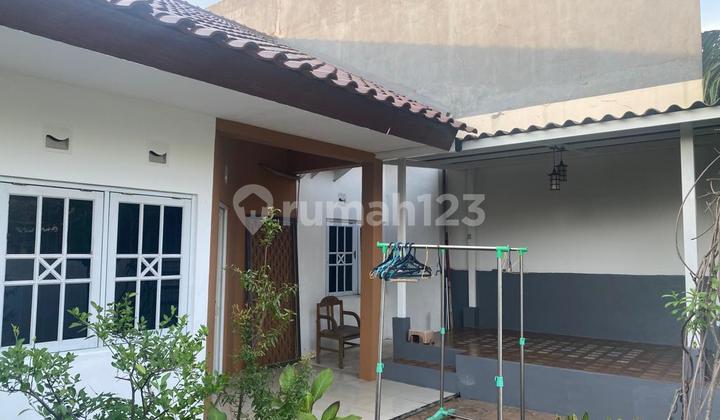 A Spacious 250 M2 Serene House in Pulo Permatasari, South Pekayon, Bekasi 2
