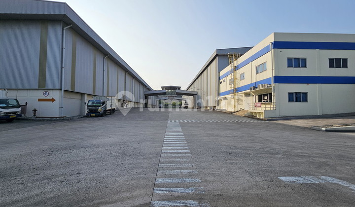Warehouse for Sale and Rent 5 Ton Floor Strength in Deltamas Cikarang