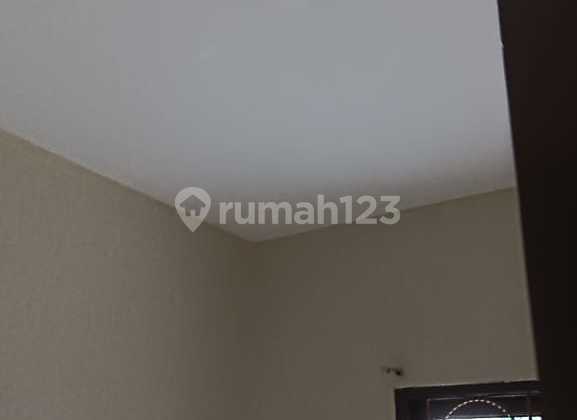 Ready-to-Live Cozy Asri House in Duta Bumi 3 Harapan Indah Bekasi 2