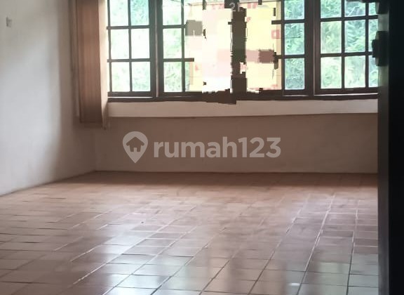 Strategically Located Shop House in Pulogebang Permai, East Jakarta