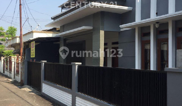 For Sale 1.5-Story Newly Renovated House in Pejaten Barat