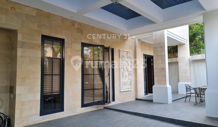 Luxurious 2-Story House Near Toll Gate Access in BSD Tangerang Area 2