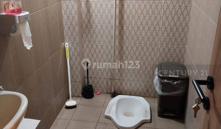 Ruko Disewakan 3.5 Lantai Jln Kartini Pancoran Mas Depok 2