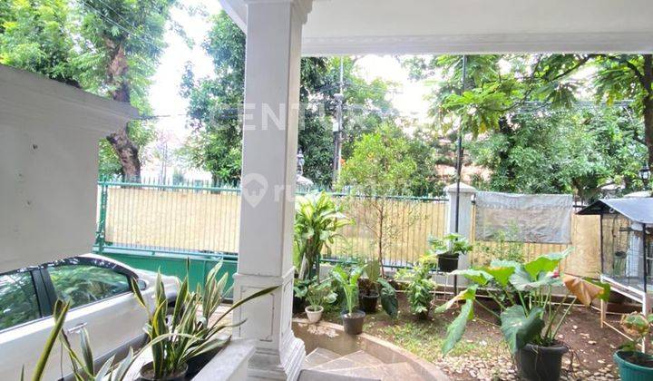 House For Rent Senopati Dekat SCBD 2 Lantai Jakarta Selatan 2