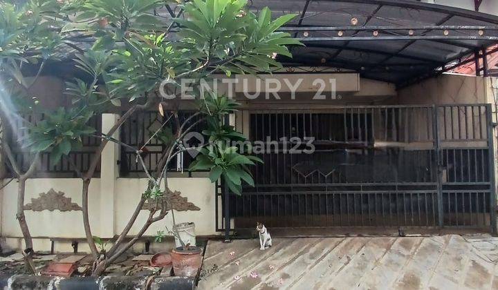 Disewakan Rumah Cantik 2 Lantai Di Metland Jakarta Timur 1