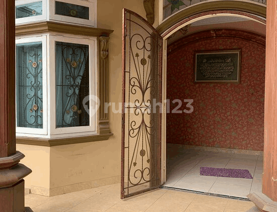 Semi-Furnished House Ready to Occupy in Eramas 2000 Housing