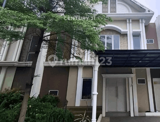 Rumah Cantik Dan Dekat Fasilitas Umum Di Cluster North Thames