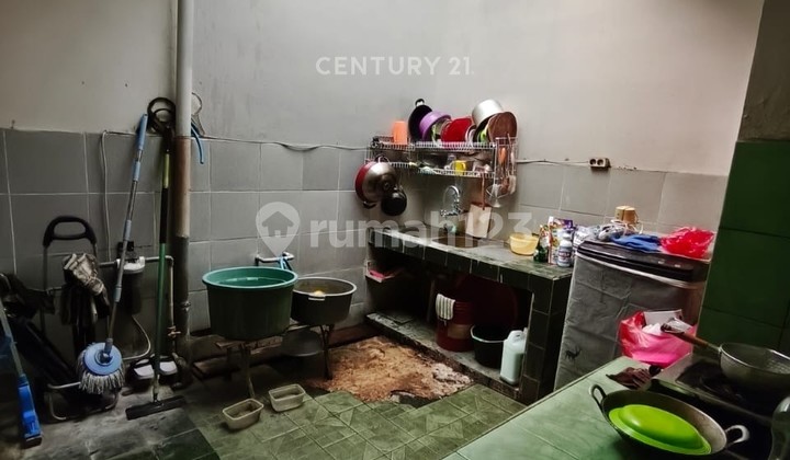 House Suitable for Culinary Business in Harapan Jaya, North Bekasi 2