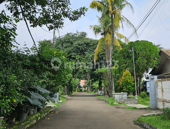 Strategic Location House in Fatmawati Tin Complex South Jakarta 2