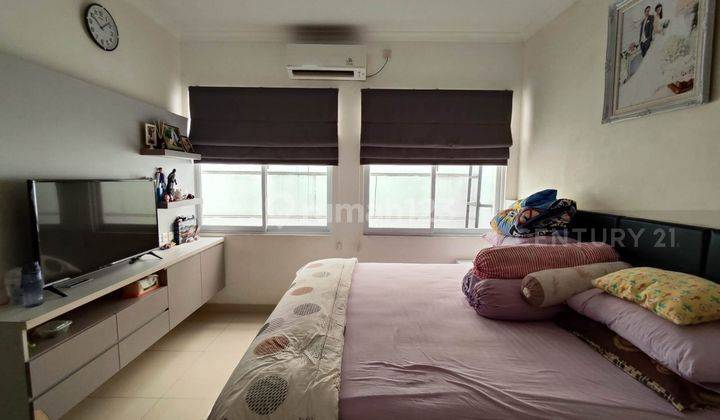 Rumah 2 Lantai Full Furnish Jakarta Garden City, Cluster La Seine