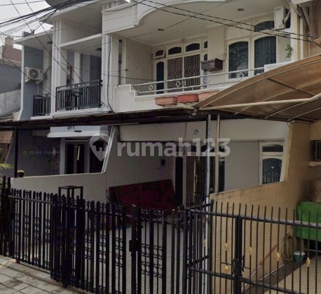 Janur Asri Standard Two-Story House in Kelapa Gading 2