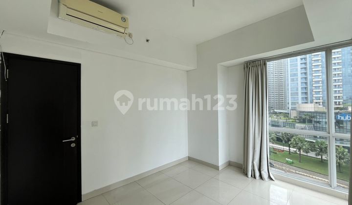 Dijual Cepat Apartemen Westmark Tanjung Duren, 2Br. Lokasi Dekat dengan + View Mall Taman Anggrek, Akses Lengkap dengan Tempat Gym dan Kolam Renang. Nyaman untuk Keluarga. Hub Kami Segera untuk Kami Bantu Deal!!! 2