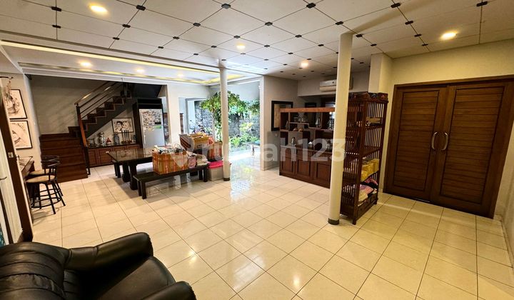 Jual Cepat ! Rumah Mewah Luas Di Bintaro Sektor 3 Tangerang Selatan. Rumah SHM Bagus 2