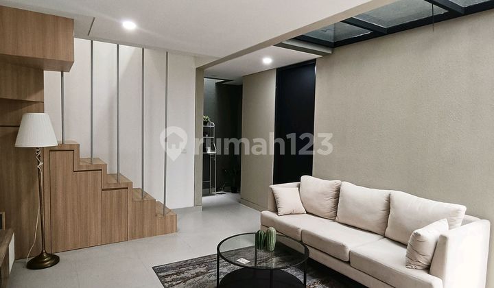 Quick Sale! New Villa-Style House in Serpong Garden Cisauk Tangerang Quick Sale! New Villa-Style House in Serpong Garden Cisauk Tangerang