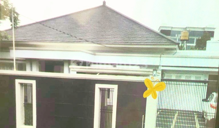 Jual Rugi Rumah Elite Kemang Harga di Bawah Pasar!!! Ada Kolam Renang Nya! Lingkungan Nyaman Dekat dengan Mall - Mall Terkenal! Bebas Banjir, SHM. Ayo Hubungi Kami Segera Akan Kami Bantu Nego Sampai Deal!!!