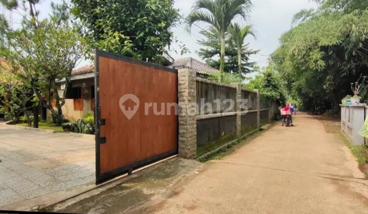 Dijual Cepat! Rumah Estetik di Cikeas Cibubur Bogor dengan Luas Tanah Besar Seperti Villa! Siap Huni! Rumah SHM Bagus di Cikeas 2