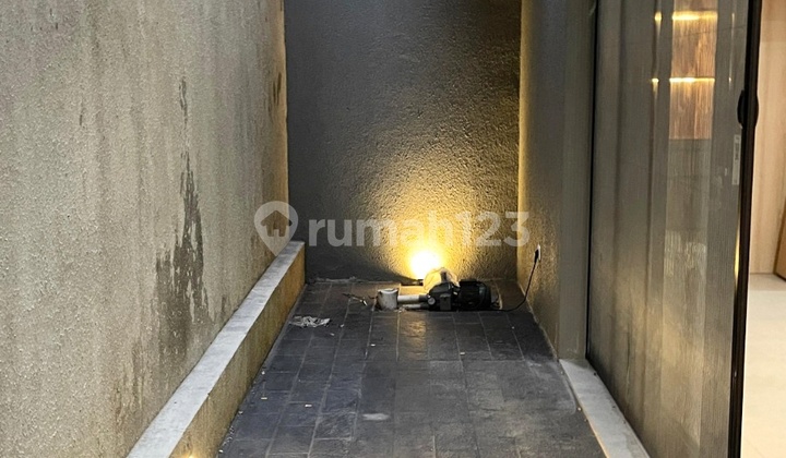 Jual Rugi ! Rumah Amayana Residence - Sawangan Depok Semi Furnish Rumah SHM Bagus di Jl. Abdul Wahab No. 2, Sawangan Lama, Sawangan, Kota Depok, Jawa Barat, Indonesia, 16511, Sawangan 2