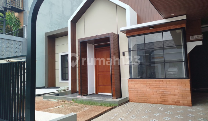 A Brand New House Dijual Cepat! Kencana Loka Rumah 1 Lantai Masih Fresh Siap Huni Lokasi Strategis Nyamaaan Rumah Bagus SHM di Serpong A Brand New House Dijual Cepat! Kencana Loka Rumah 1 Lantai Masih Fresh Siap Huni Lokasi Strategis Nyamaaan Rumah Bagus SHM di Serpong