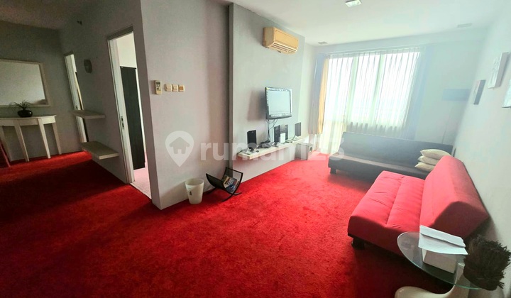 For Sale Quickly Exclusive and Nice Paladian Park Apartment