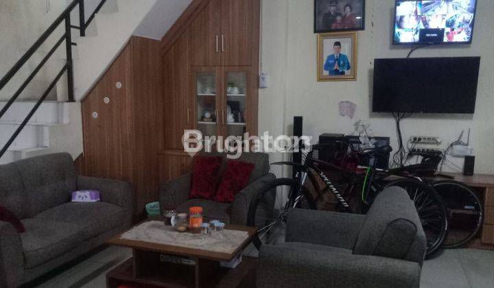 TURUN HARGA!!! RUMAH TINGGAL DAN BISNIS KOST KOST-AN 2 LANTAI MASIH BERJALAN BAGUS DI LOKASI STRATEGIS TANJUNG PRIOK