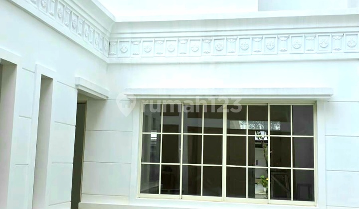 Dijual Cepat Rumah Exclusive di Perumahan Greenlake City