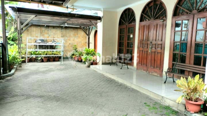 Quick Sale Exclusive House in Pulomas Area 2