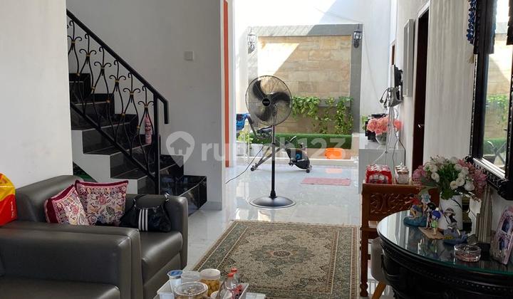 For Quick Sale. Super Exclusive and Luxurious House in Matraman (Hook) For Quick Sale. Super Exclusive and Luxurious House in Matraman (Hook)