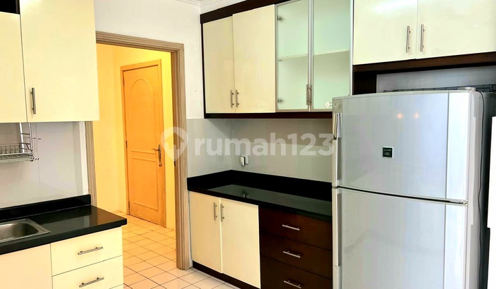 For Quick Sale: 2 Units Combined into 1 Apartment - Paladian Park For Quick Sale: 2 Units Combined into 1 Apartment - Paladian Park