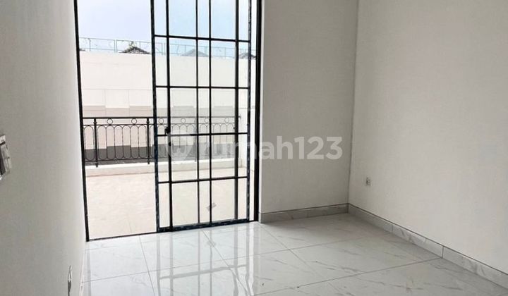 For Rent House in Bukit Nirmala Pik2 New Building Ready to Occupy 2