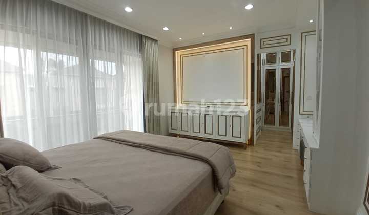 Dijual Rumah di Golf Island Pik Type 4+1 Br Siap Huni Terenovasi Dijual Rumah di Golf Island Pik Type 4+1 Br Siap Huni Terenovasi