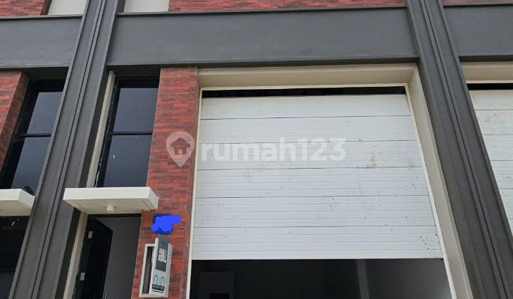 Disewakan Gudang di Bizpark Pik Tipe Plong Pertahun Siap Huni