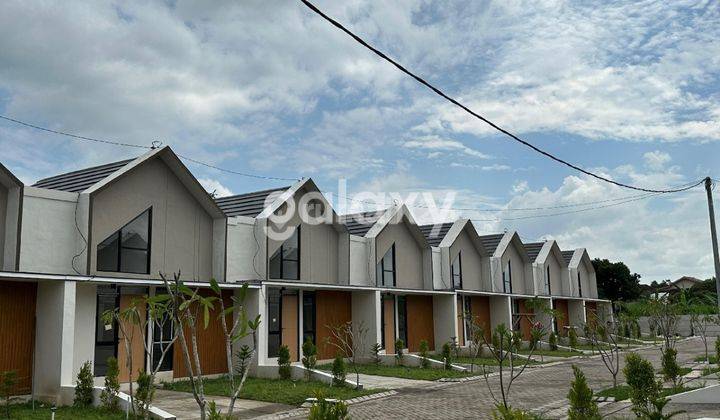 Rumah Modern Minimalis Lokasi Mojokerto Kota 2