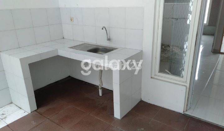 tampak depan rumah murah jade hamlet menganti