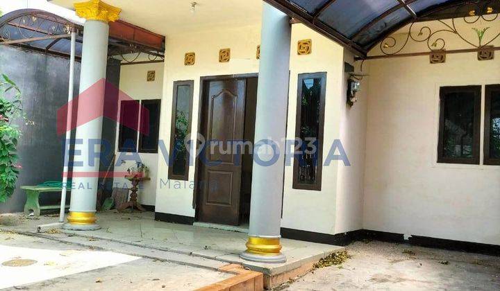 Dijual.rumah Dekat Terminal, Araya 2